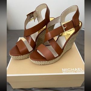 Michael Kors Giovanna Wedge Sandles Size 10M/40.5